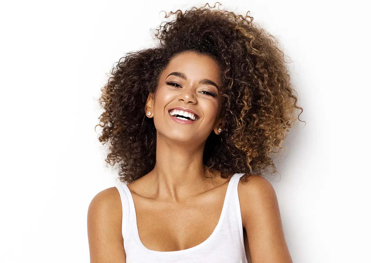 Prepless Veneers / Lumineers at Terrell Hills Dental in San Antonio